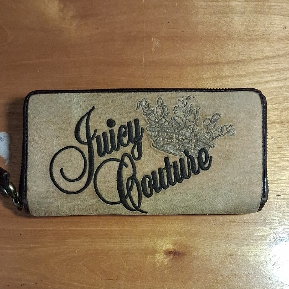 Juicy Couture Vintage Y2k Wallet